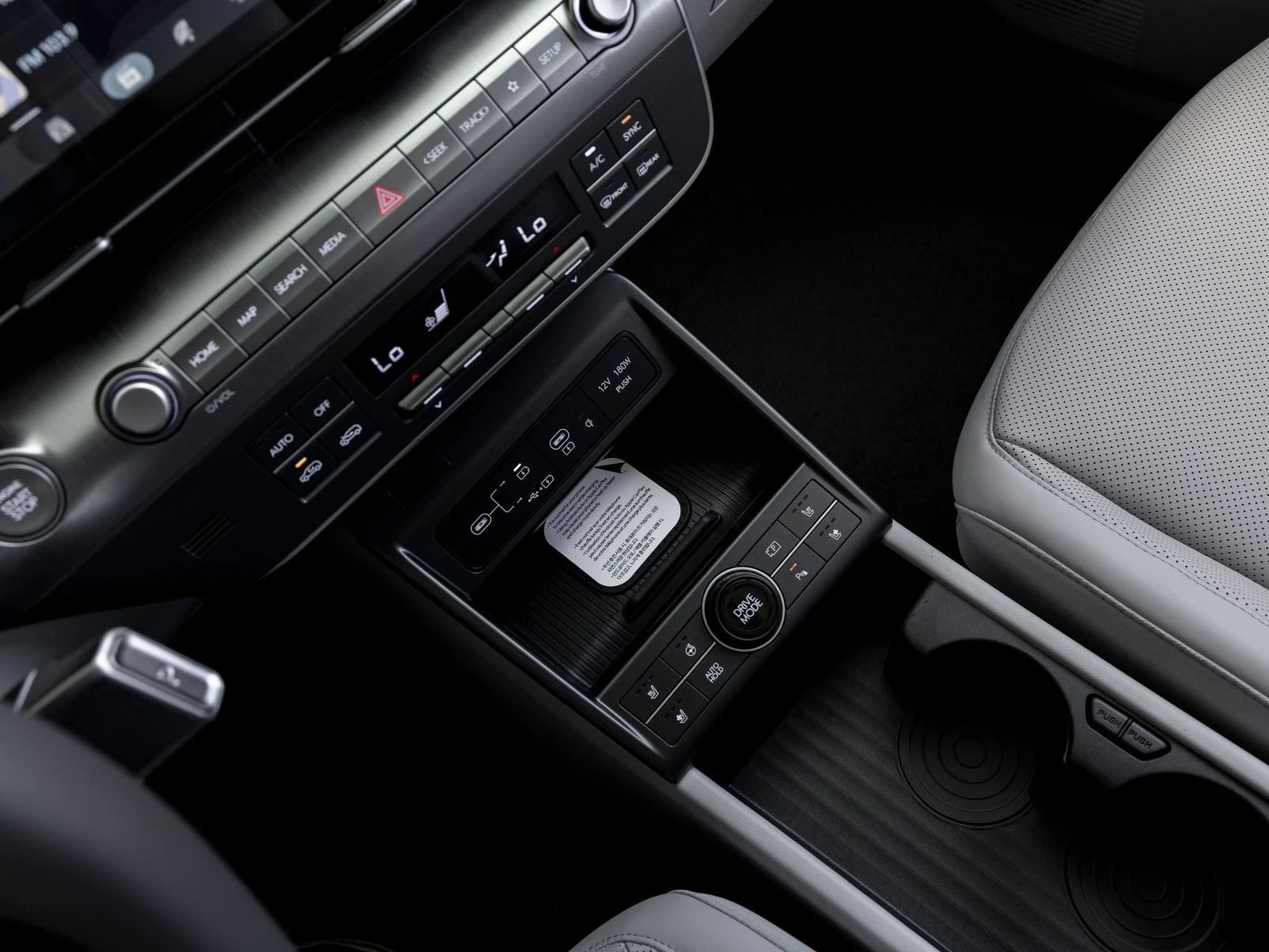2027 Hyundai Kona Limited (SX2), 17/20