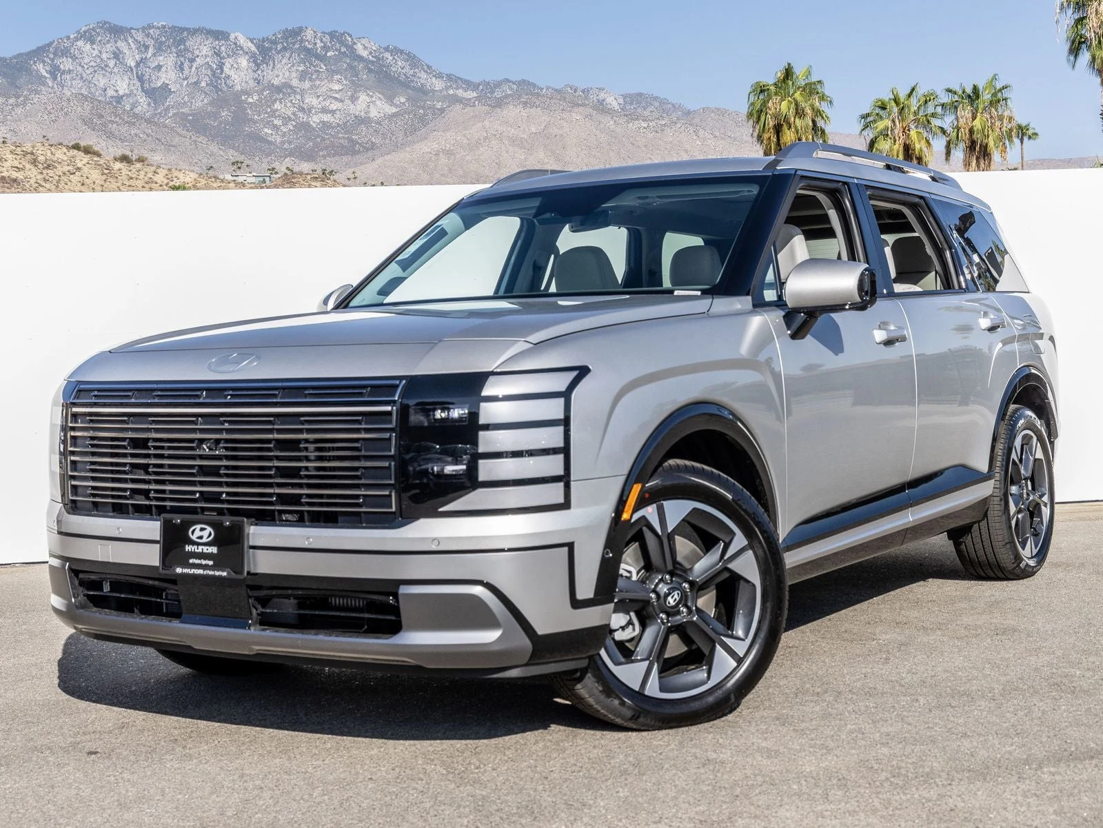 Hyundai Palisade Hybrid Limited (LX3) · Typhoon Silver Metallic · Indigo Auto Group