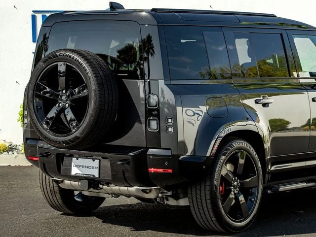 2026 Land Rover Defender 110 X (L663), 7/20