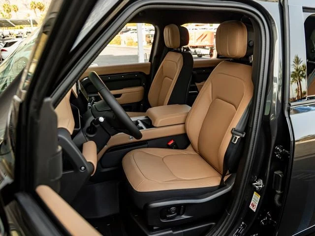 2026 Land Rover Defender 110 X (L663), 13/20