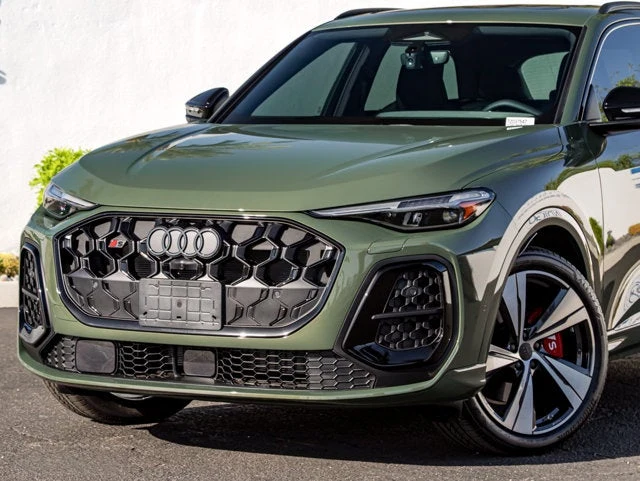 2026 Audi SQ5 Premium Plus quattro (GU), 2/20