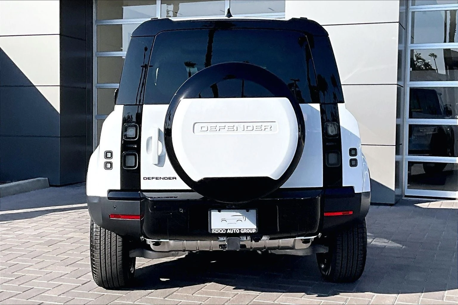 2026 Land Rover Defender 110 S (L663), 4/14