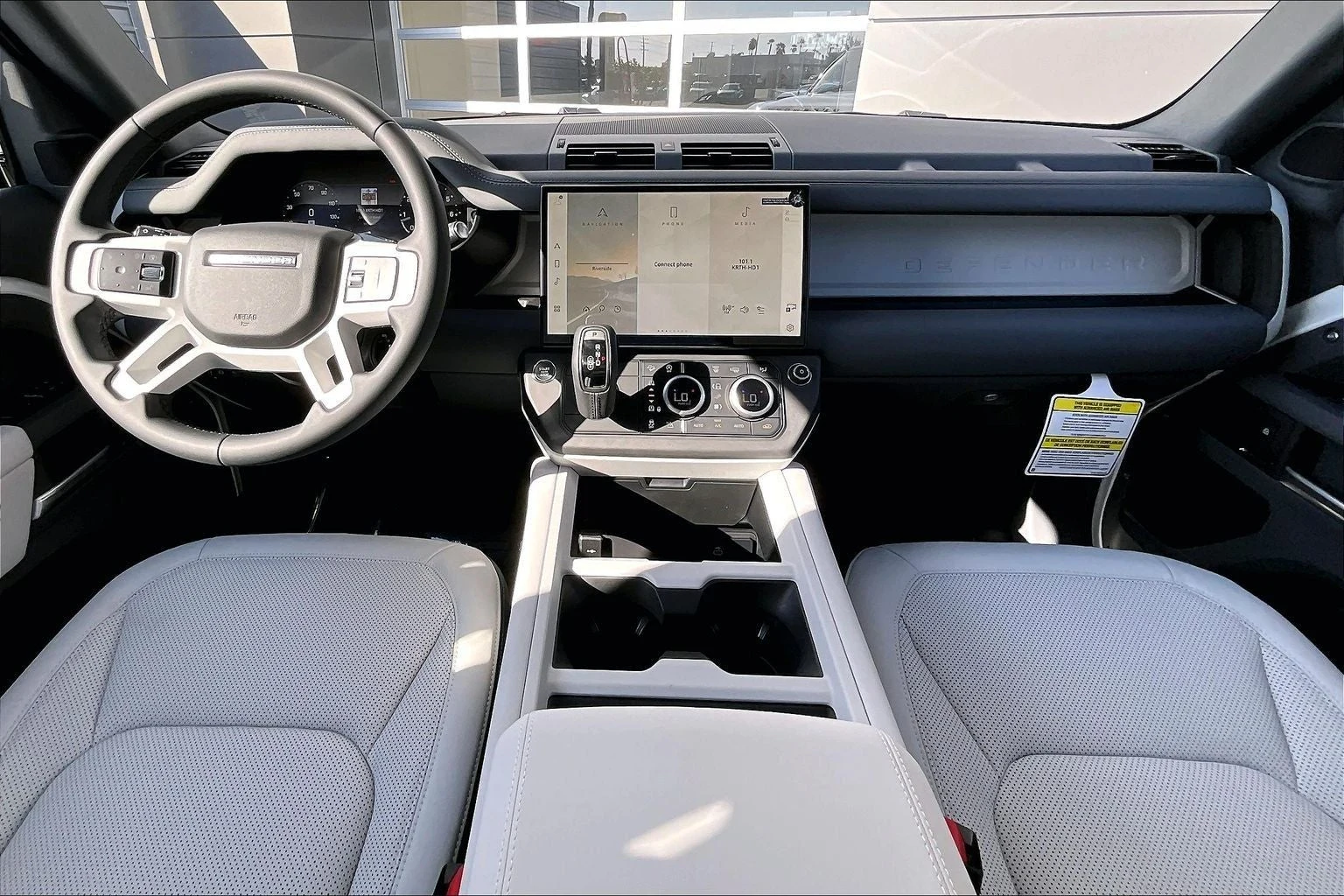 2026 Land Rover Defender 110 S (L663), 5/14