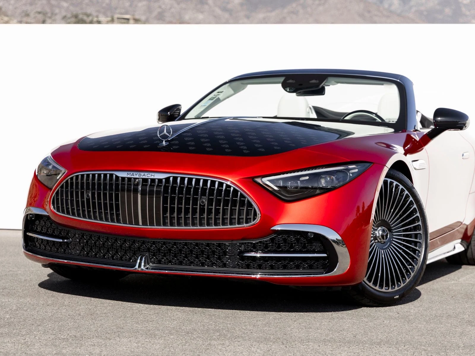 2026 Mercedes-Benz Mercedes-Maybach SL 680 4MATIC (R232), 2/20