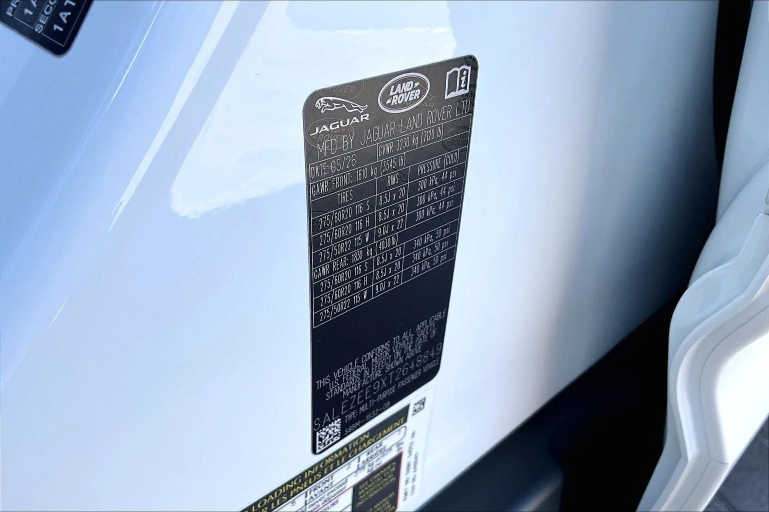 2026 Land Rover Defender OCTA (L663), 13/14