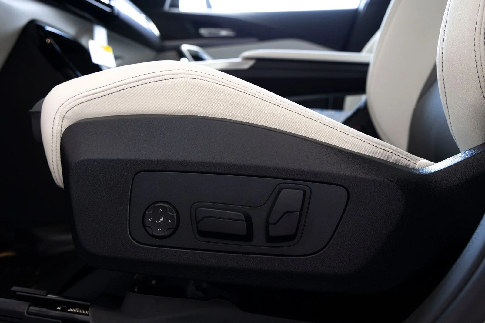 2026 BMW X2 xDrive28i (U10), 15/20