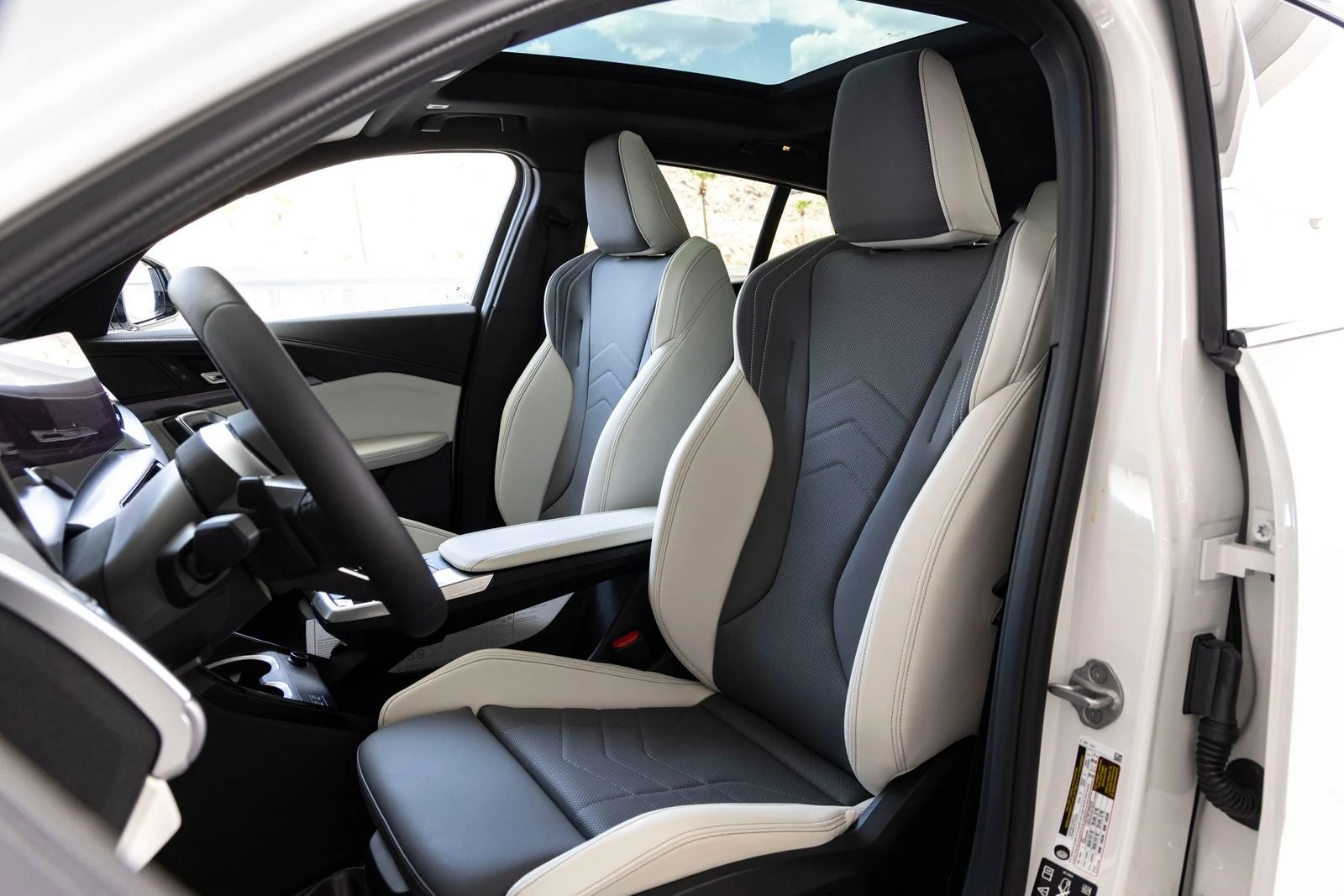 2026 BMW X2 xDrive28i (U10), 18/20
