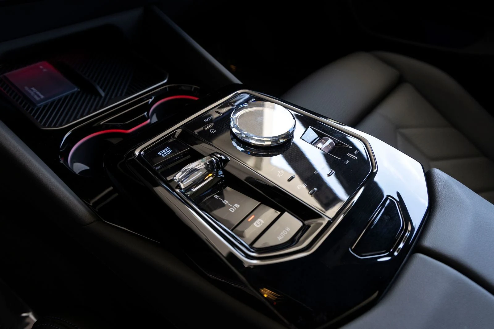 2027 BMW i5 eDrive40 (G60), 19/20