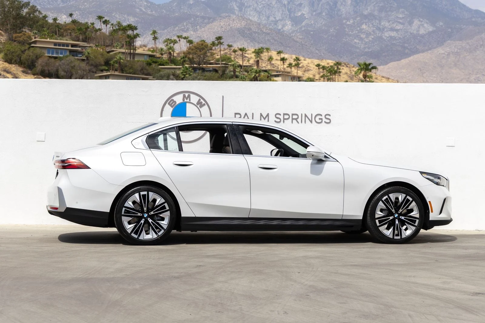 2027 BMW i5 eDrive40 (G60), 5/20
