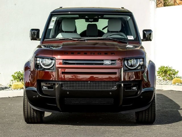 2026 Land Rover Defender 130 X-Dynamic SE (L663), 3/20