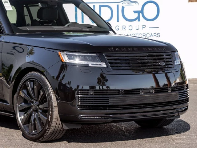 2026 Land Rover Range Rover SV Black LWB (L460), 5/20