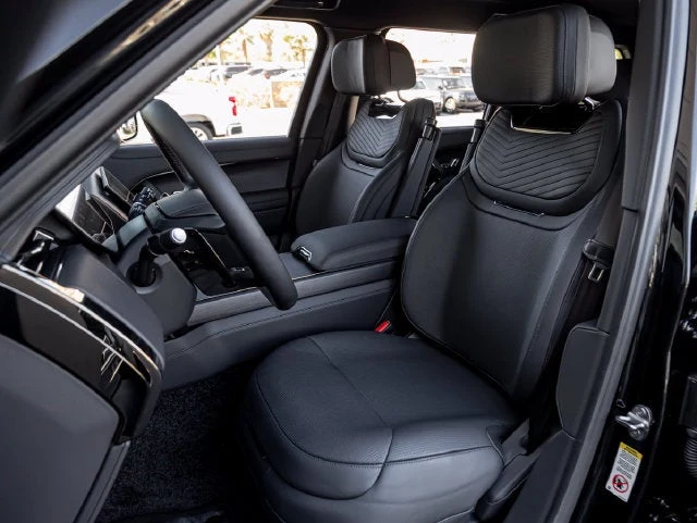 2026 Land Rover Range Rover SV Black LWB (L460), 13/20