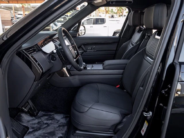 2026 Land Rover Range Rover SV Black LWB (L460), 14/20
