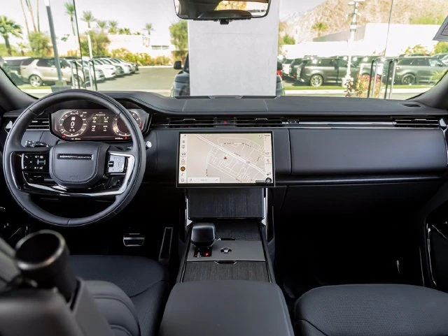 2026 Land Rover Range Rover SV Black LWB (L460), 20/20