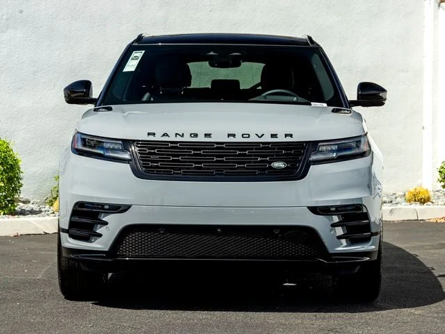 2026 Land Rover Range Rover Velar Dynamic SE (L560), 3/20