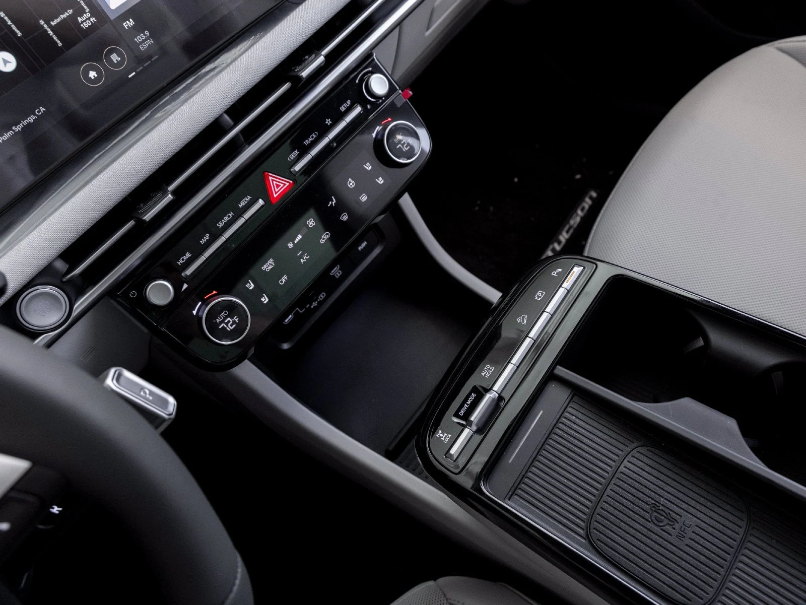 2026 Hyundai Tucson Hybrid Limited (2025 Update), 13/20