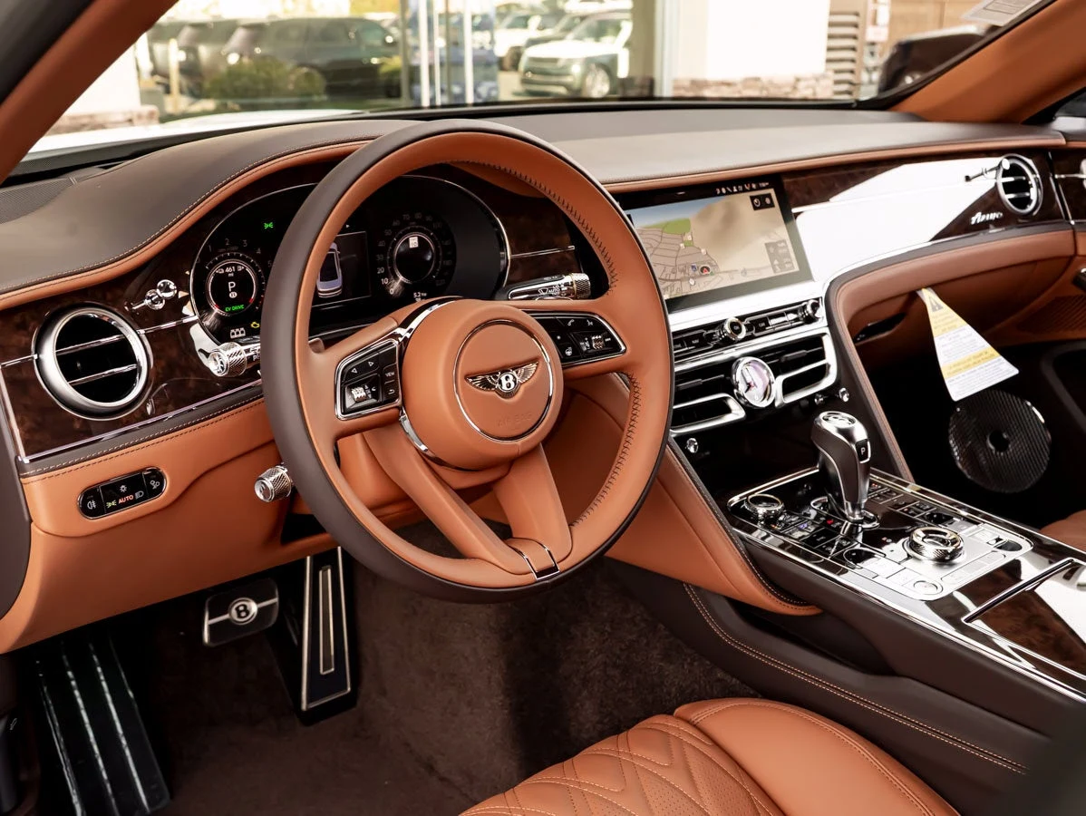2026 Bentley Flying Spur Azure (4th Generation), 4/20