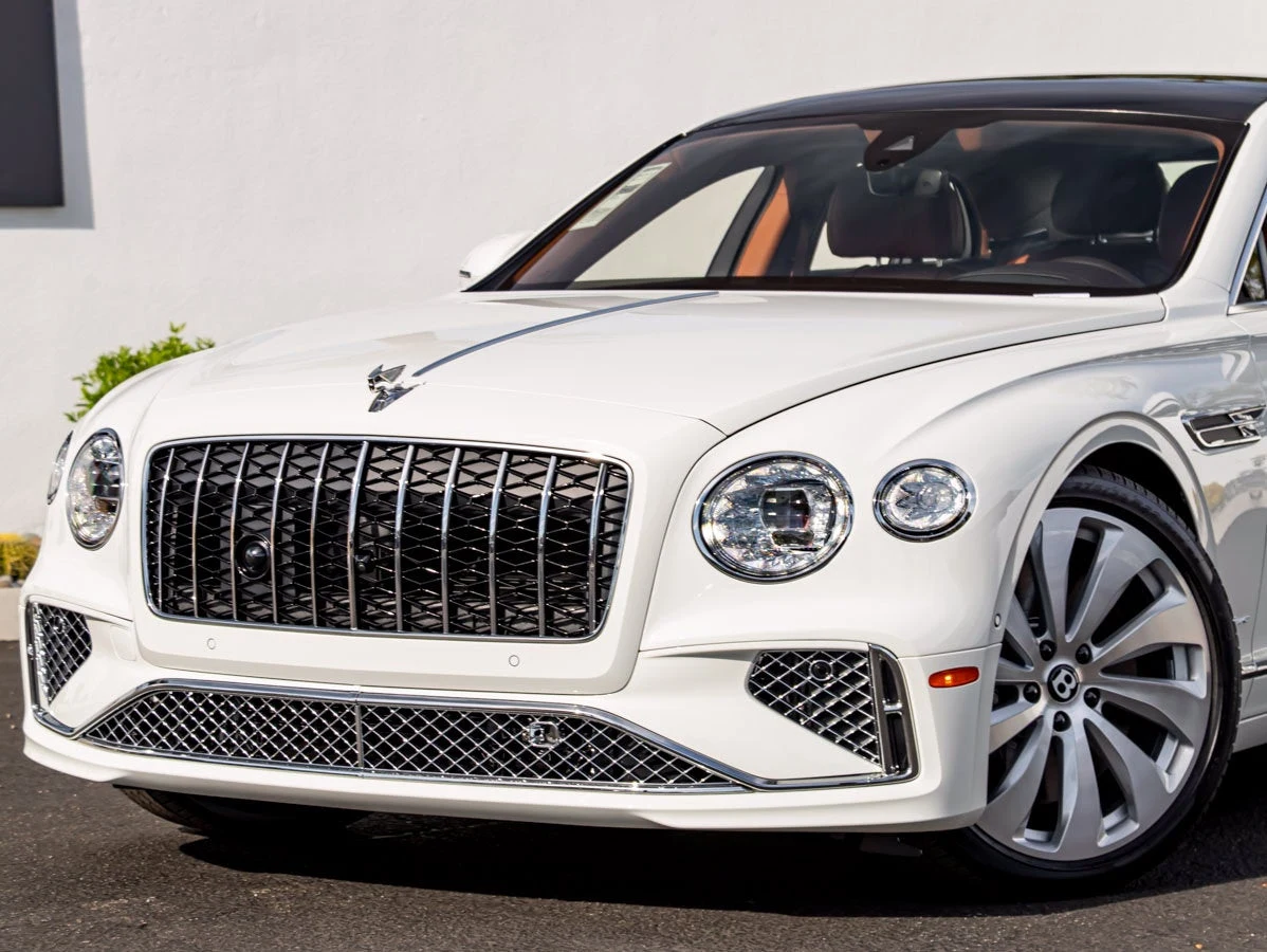 2026 Bentley Flying Spur Azure (4th Generation), 6/20