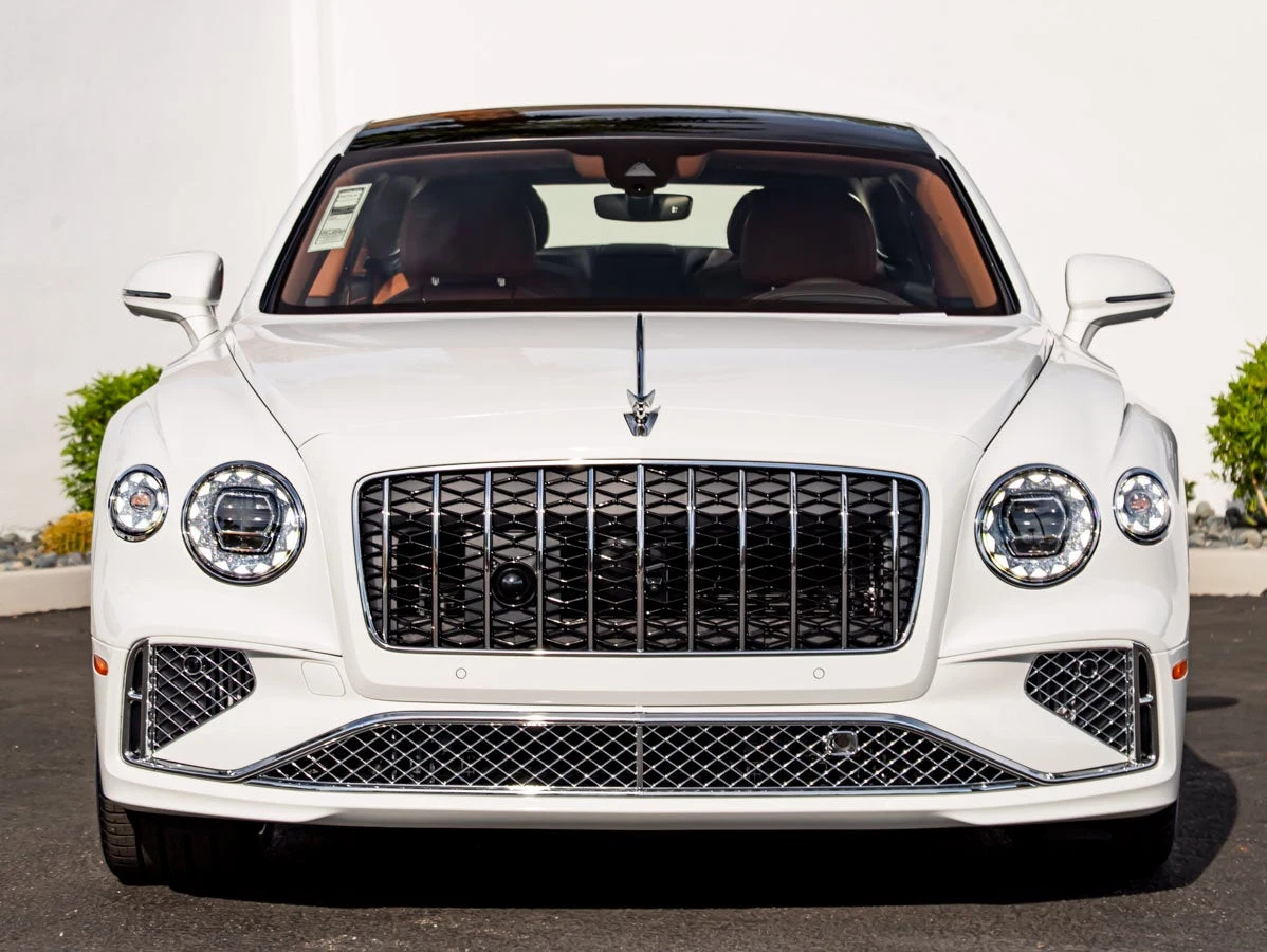 2026 Bentley Flying Spur Azure (4th Generation), 7/20