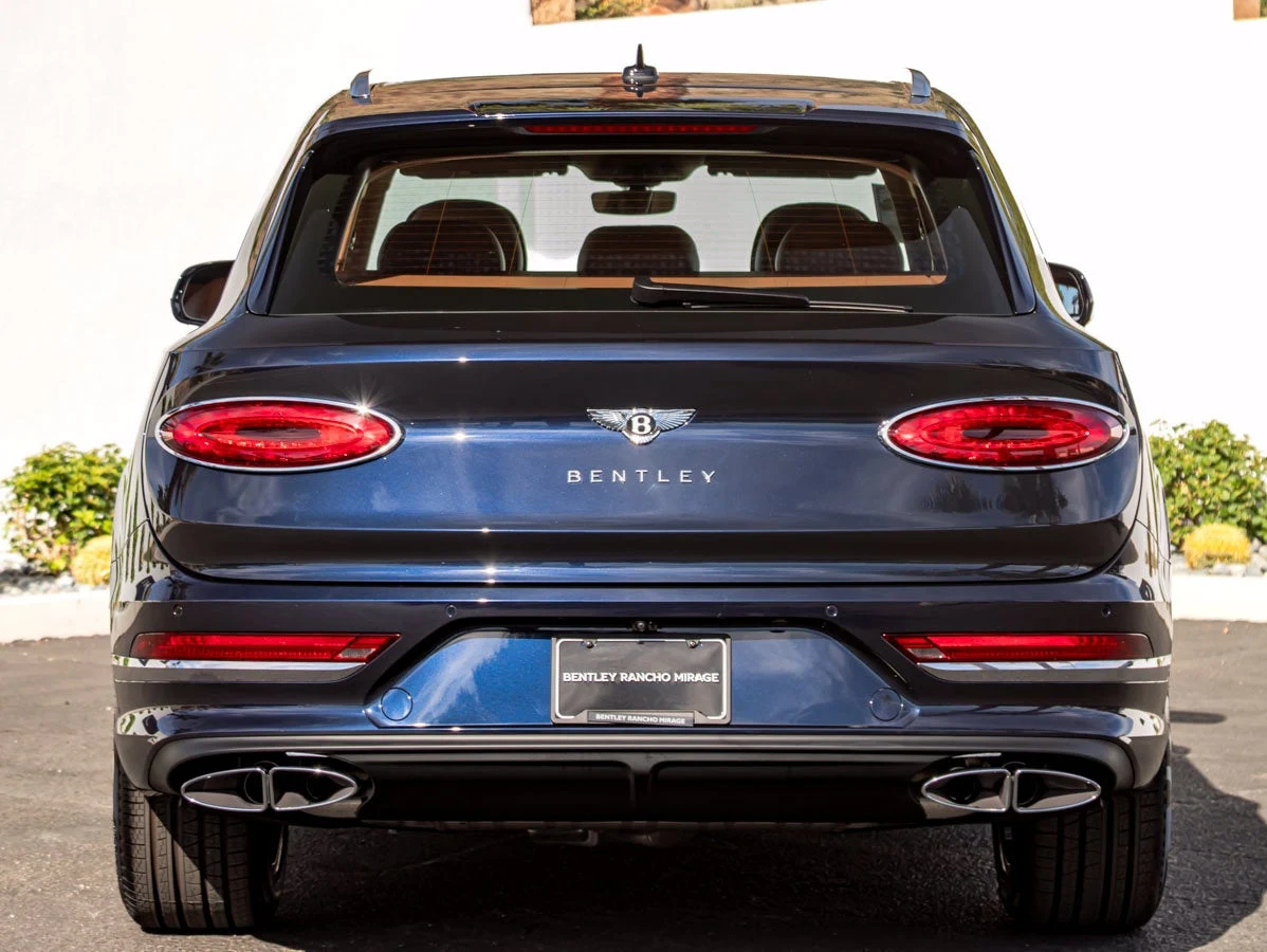 2026 Bentley Bentayga V8, 11/20