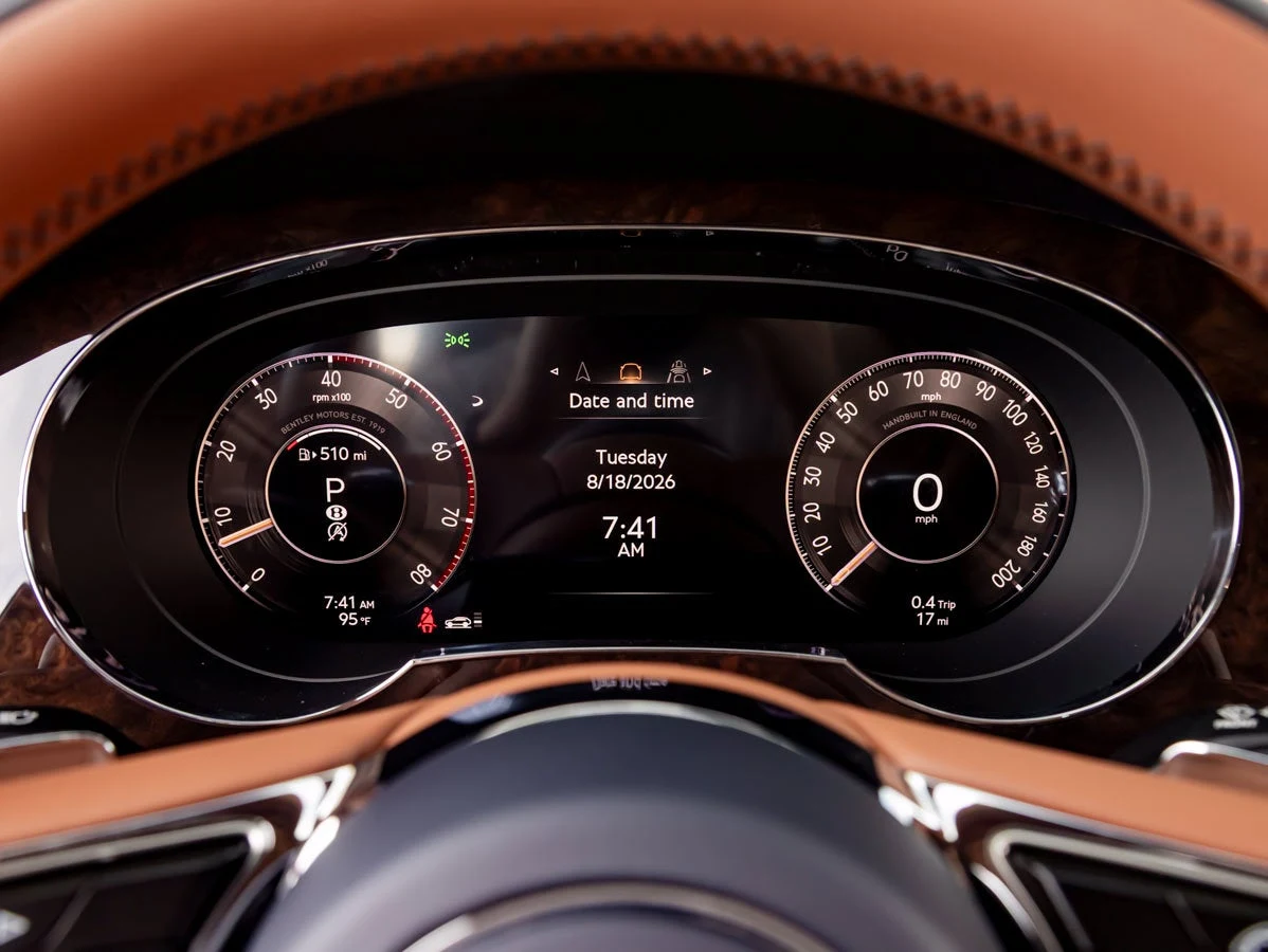 2026 Bentley Bentayga V8, 18/20