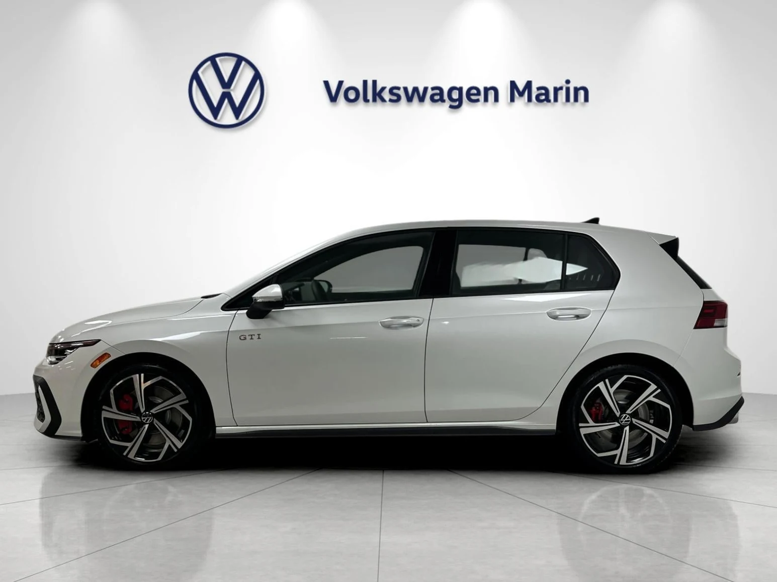 2026 Volkswagen Golf GTI SE (Mk8.5), 2/20