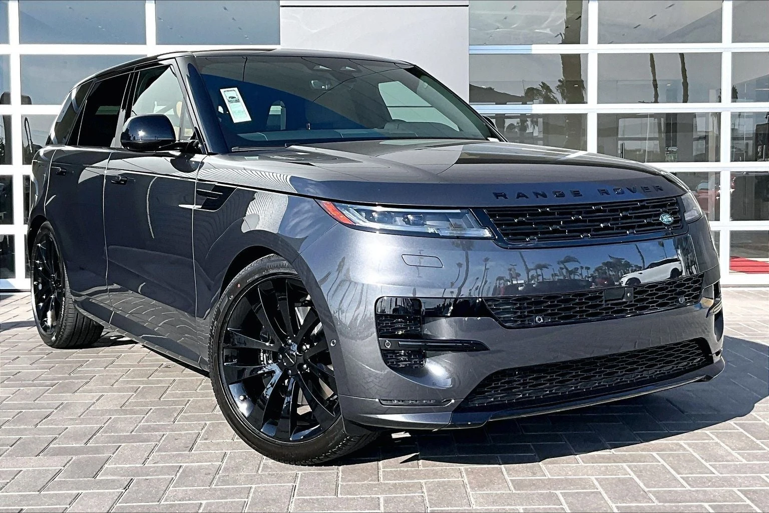 2026 Land Rover Range Rover Sport Dynamic SE (L461), 2/14