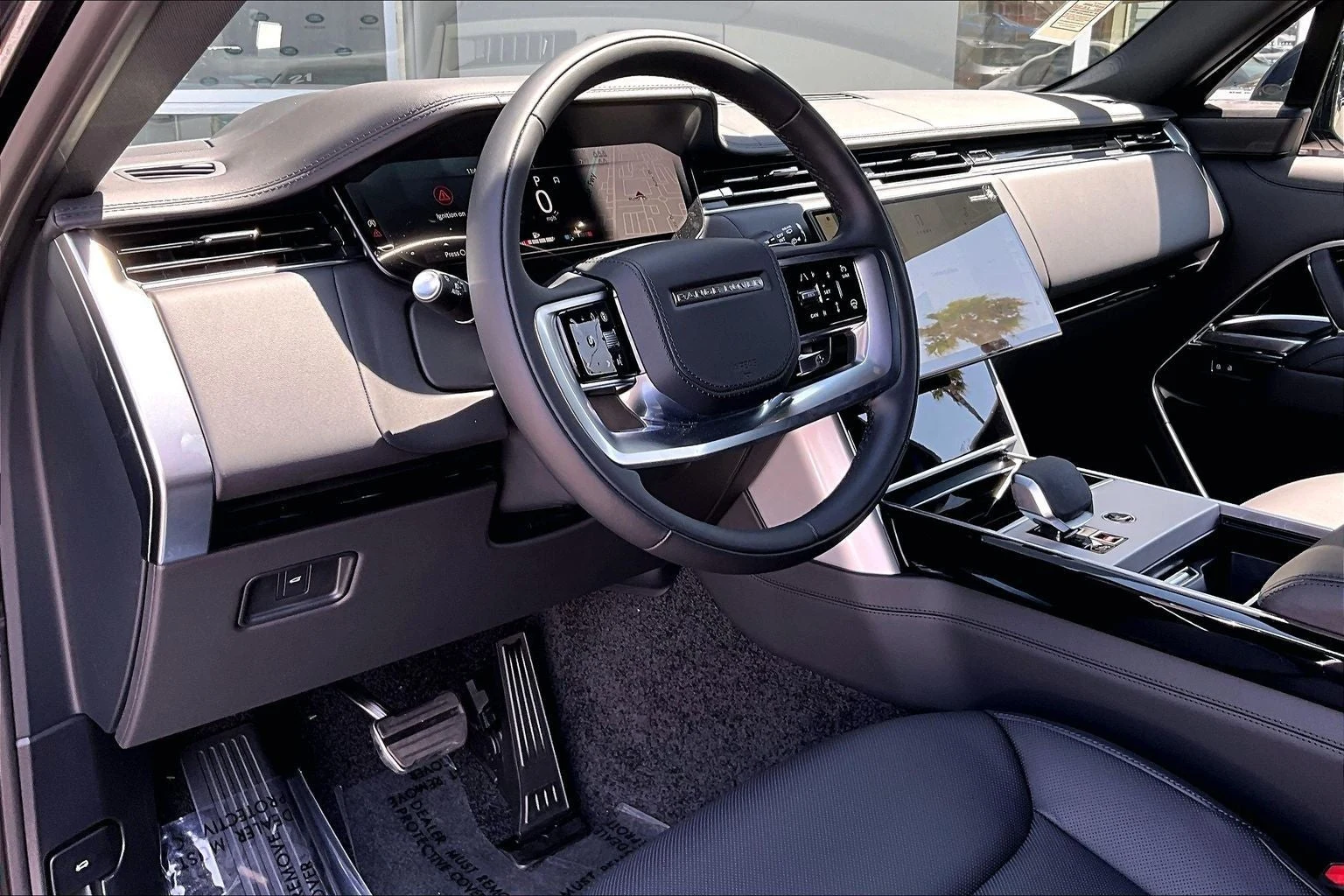 2026 Land Rover Range Rover SE LWB (L460), 6/15