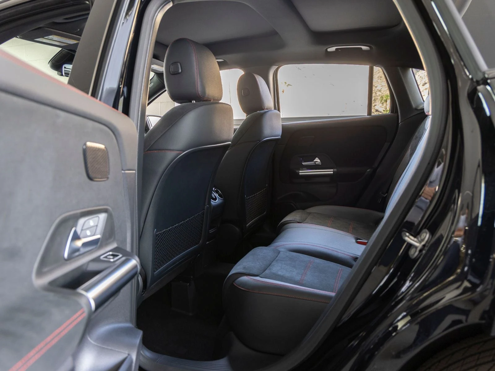 2026 Mercedes-Benz GLA 250 (H247), 19/20