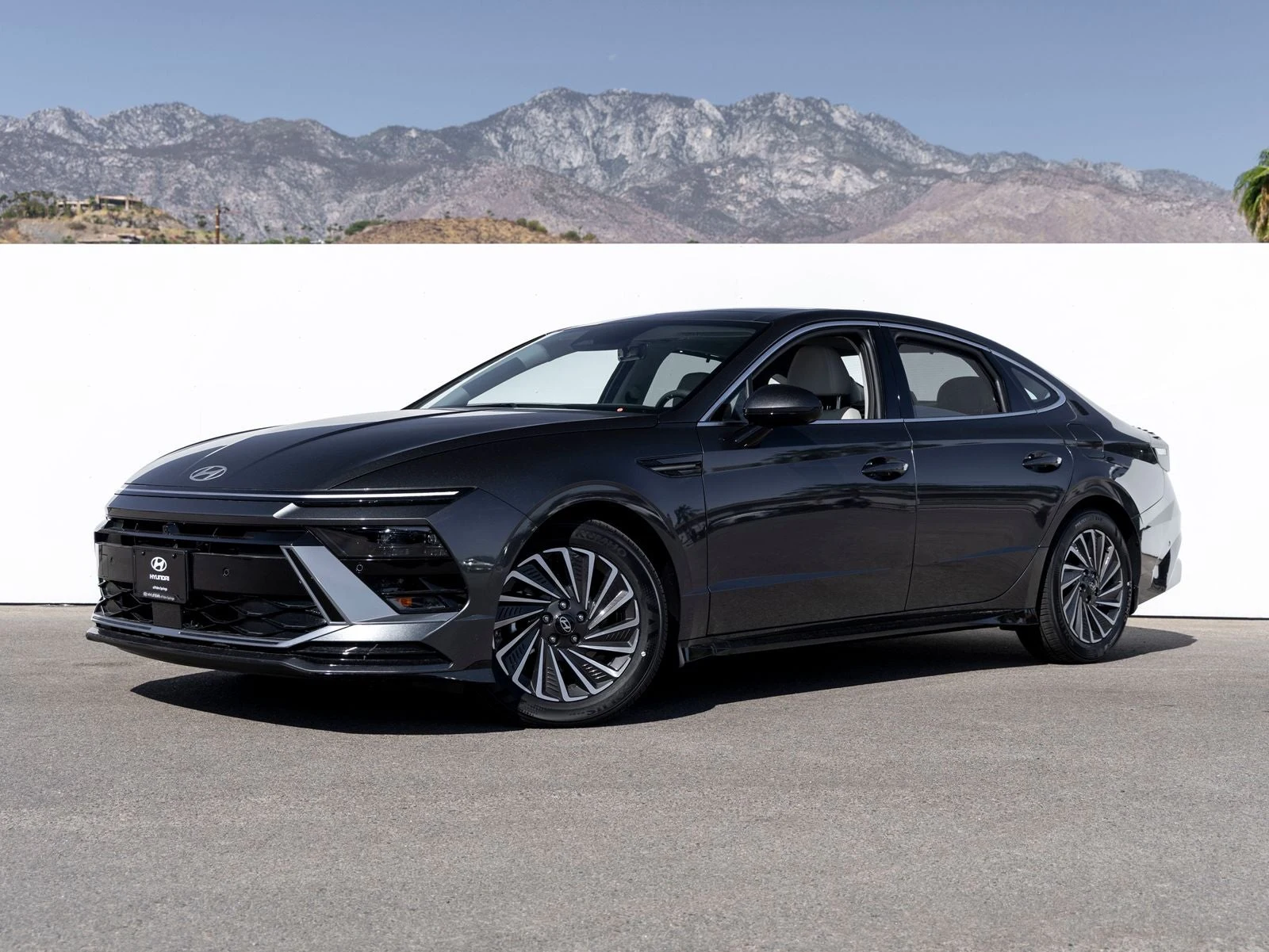 Hyundai Sonata Hybrid Limited (2024 Update) · Portofino Gray · Indigo Auto Group
