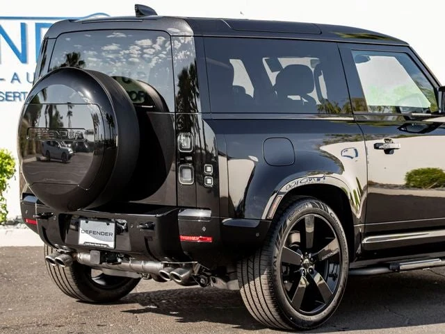 2026 Land Rover Defender 90 V8 (L663), 7/20