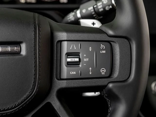 2026 Land Rover Defender 90 V8 (L663), 20/20