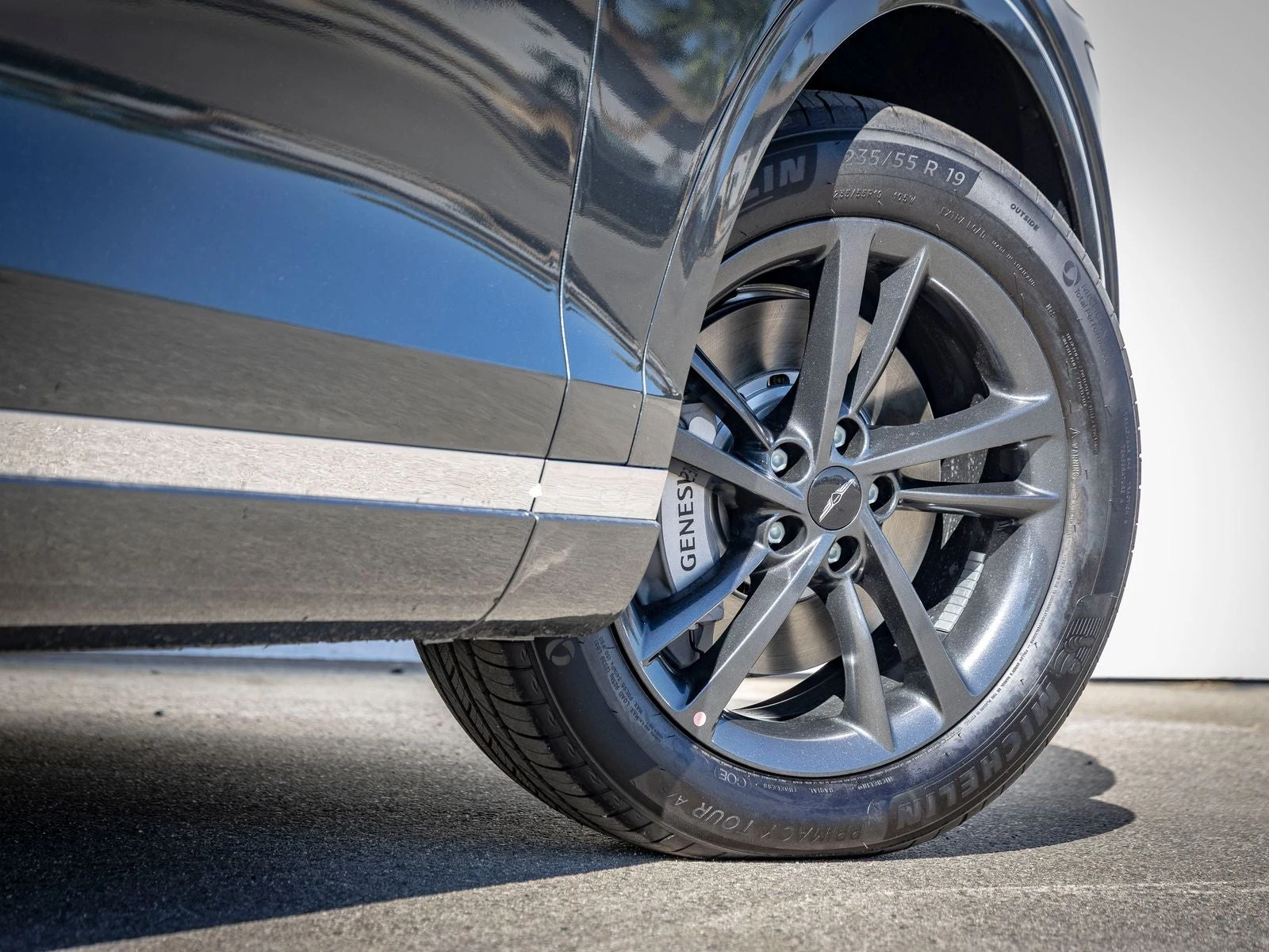 2027 Genesis GV70 2.5T Select (2024 Update), 19/20