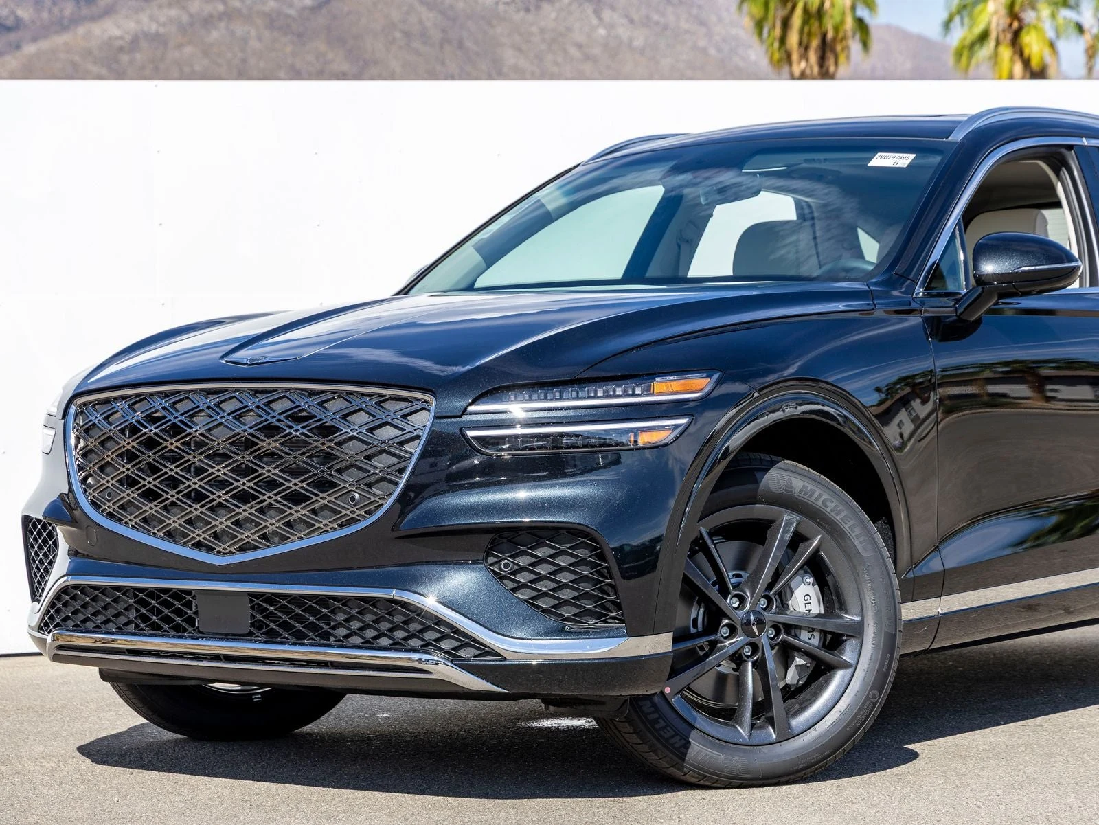 2027 Genesis GV70 2.5T Select (2024 Update), 2/20