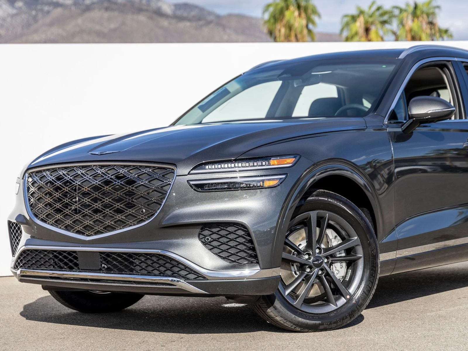2027 Genesis GV70 2.5T Select (2024 Update), 2/20