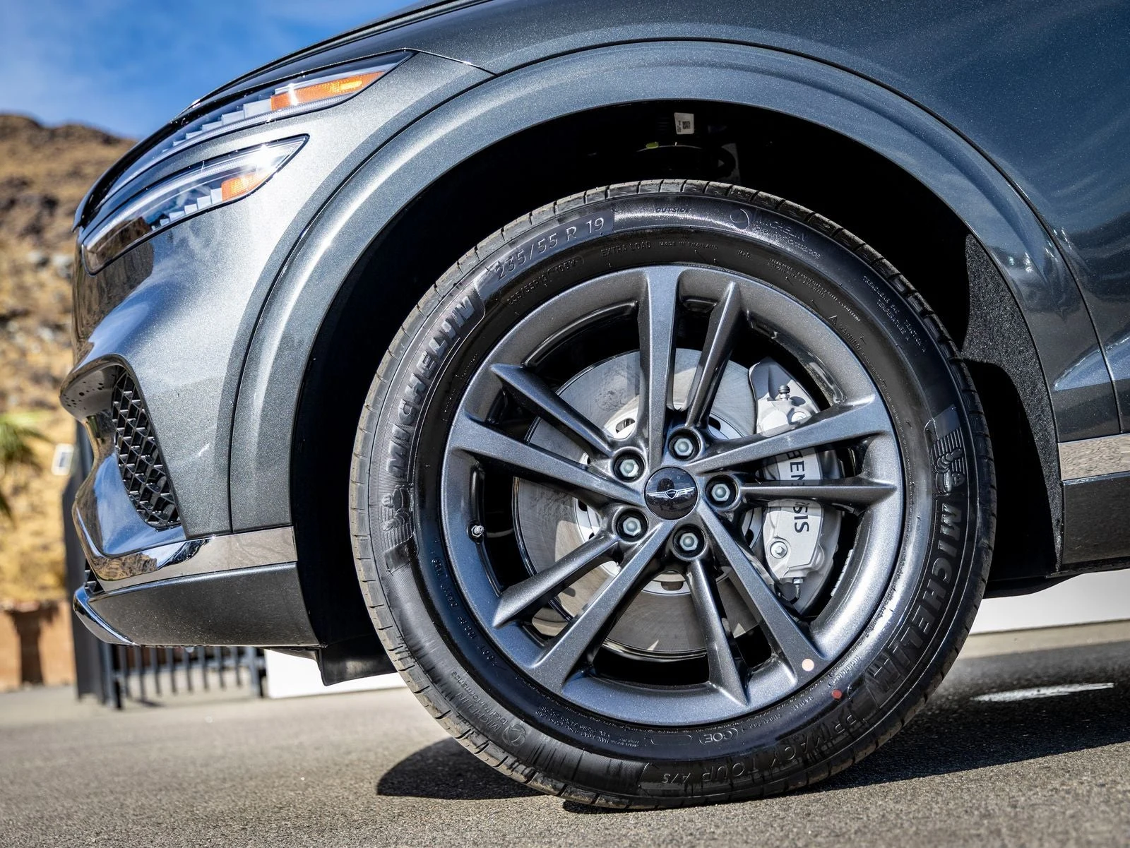2027 Genesis GV70 2.5T Select (2024 Update), 5/20