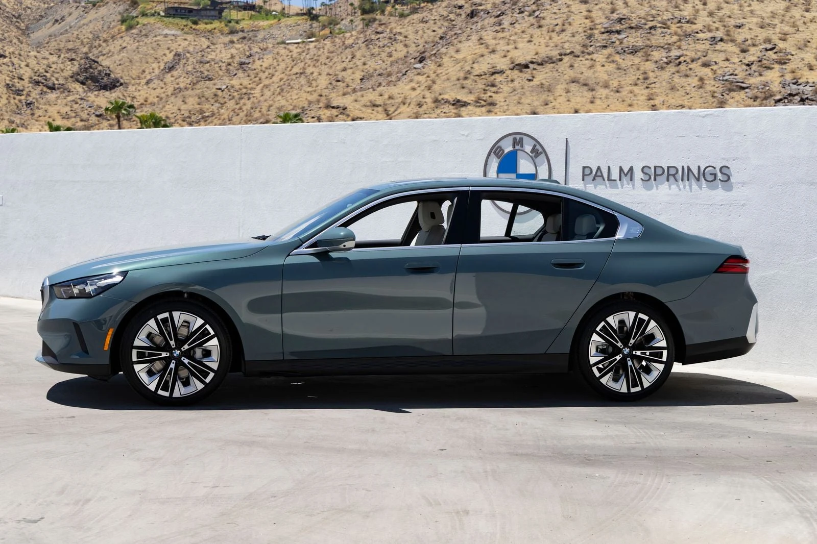 2027 BMW 530i (G60), 3/20