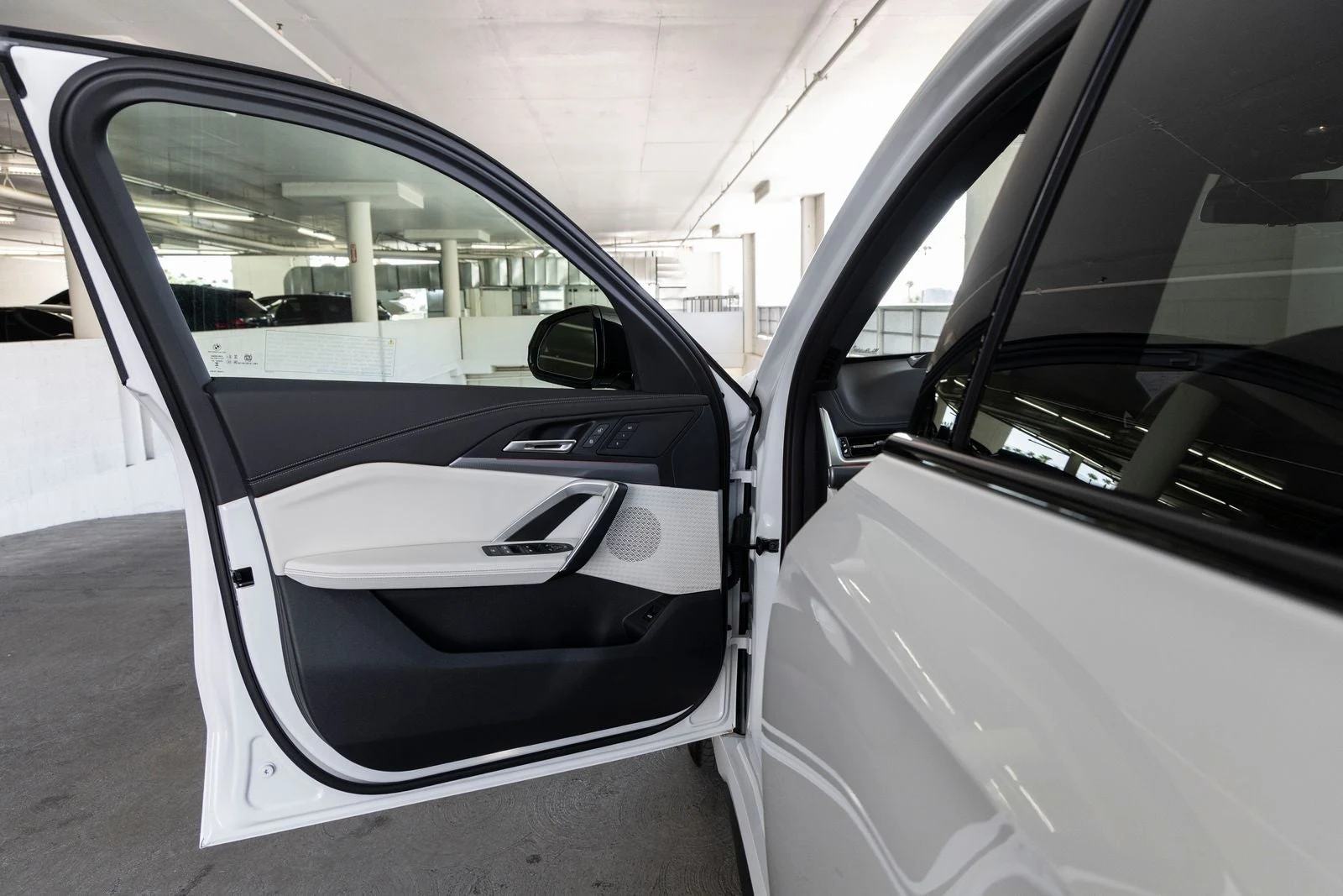 2026 BMW X1 xDrive28i (U11), 14/20