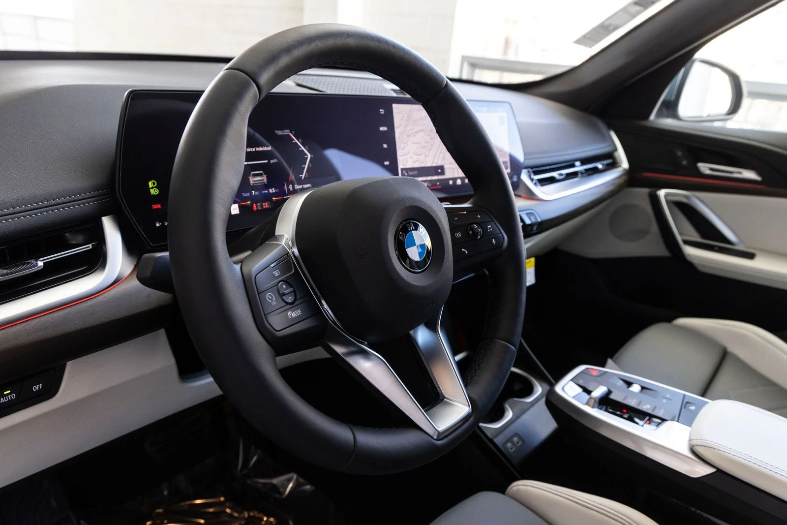 2026 BMW X1 xDrive28i (U11), 15/20