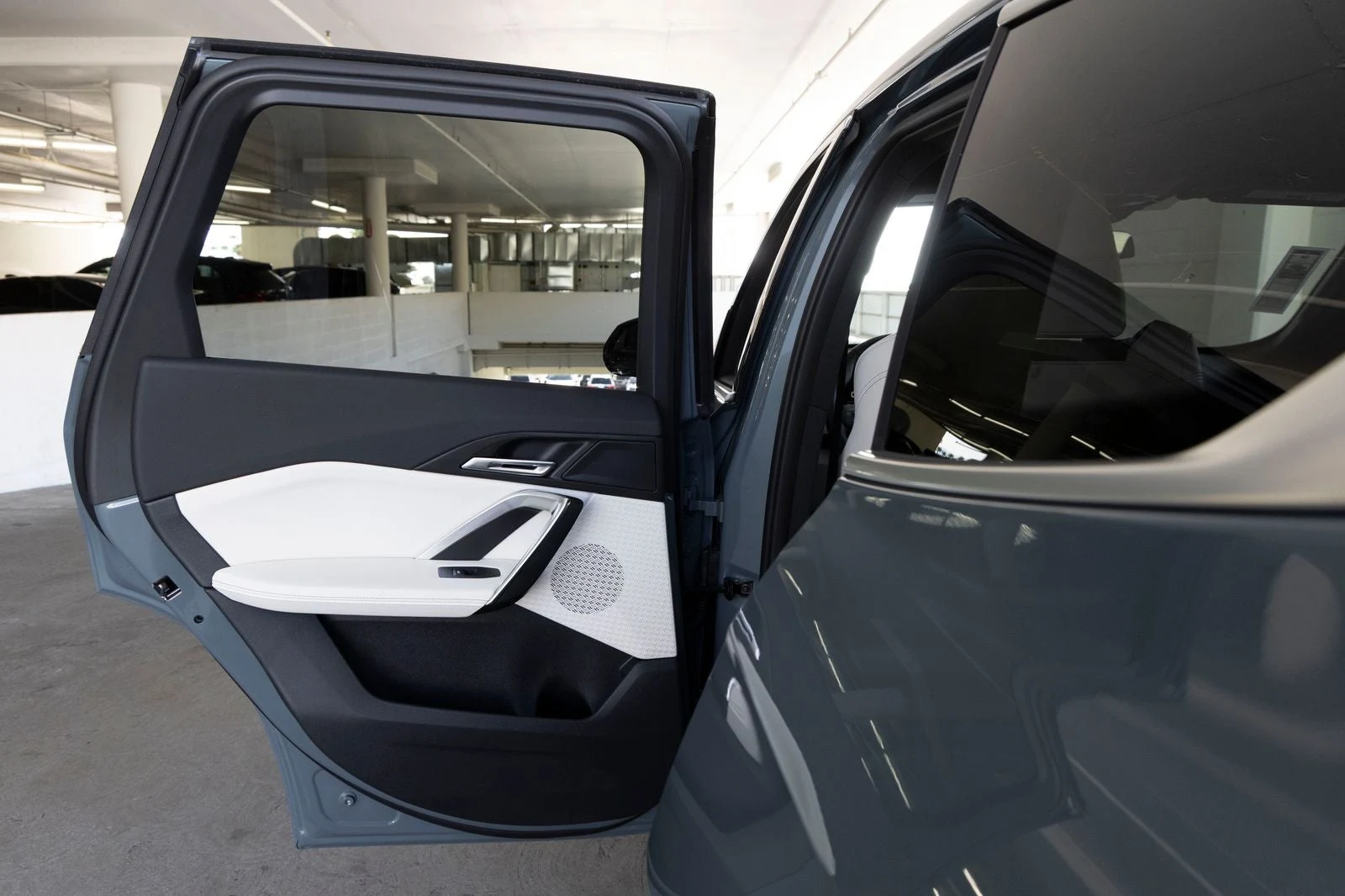 2026 BMW X1 xDrive28i (U11), 18/20