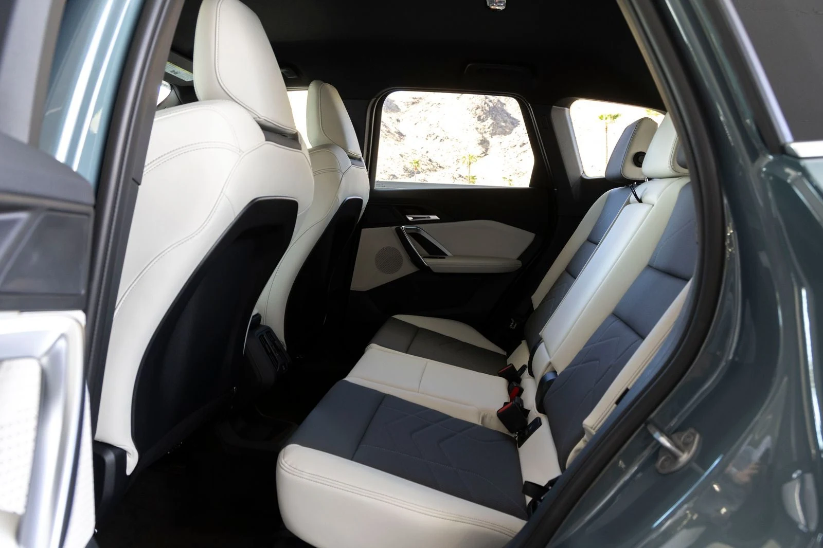 2026 BMW X1 xDrive28i (U11), 19/20