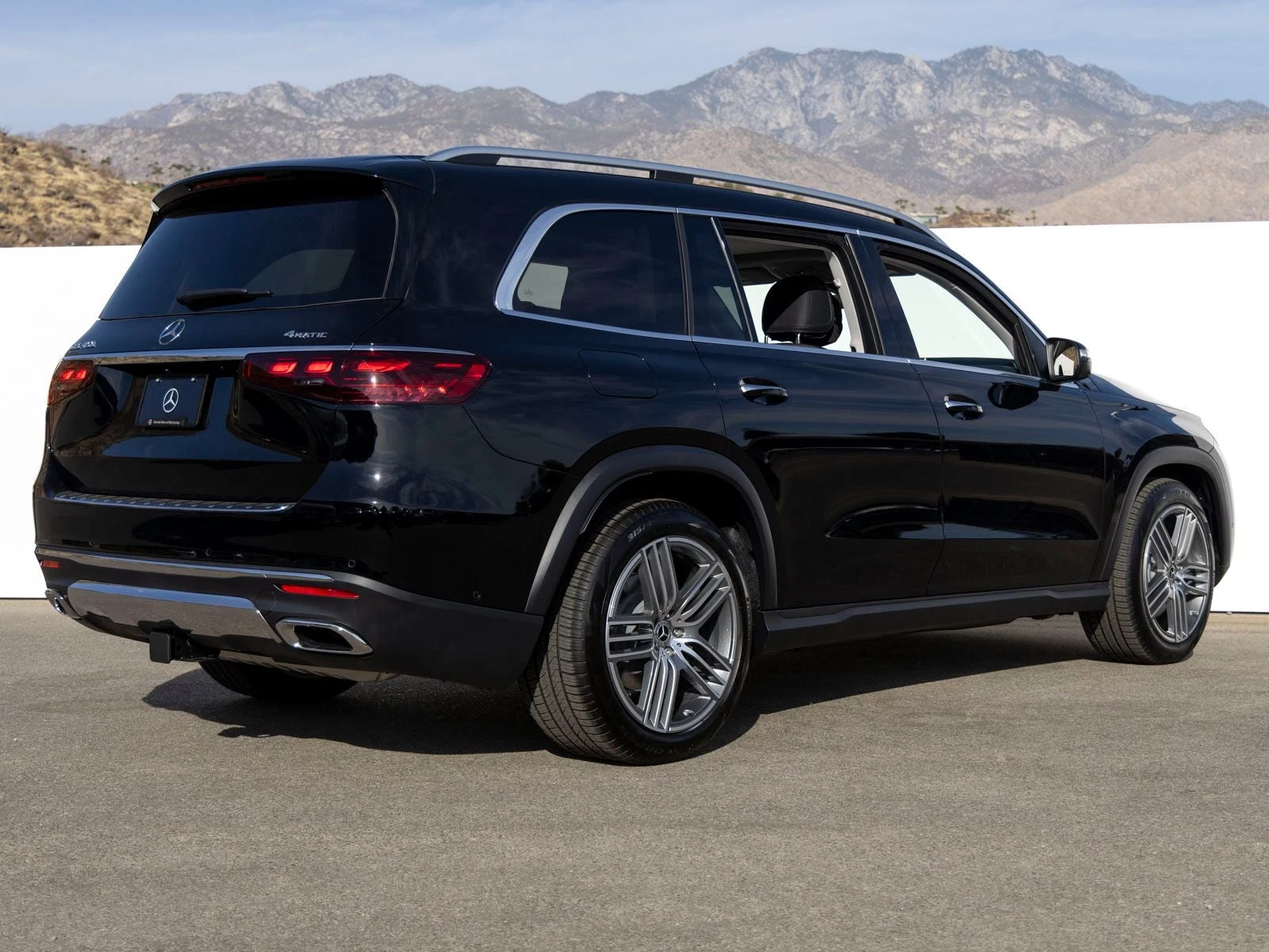 2026 Mercedes-Benz GLS 450 4MATIC (X167), 8/20