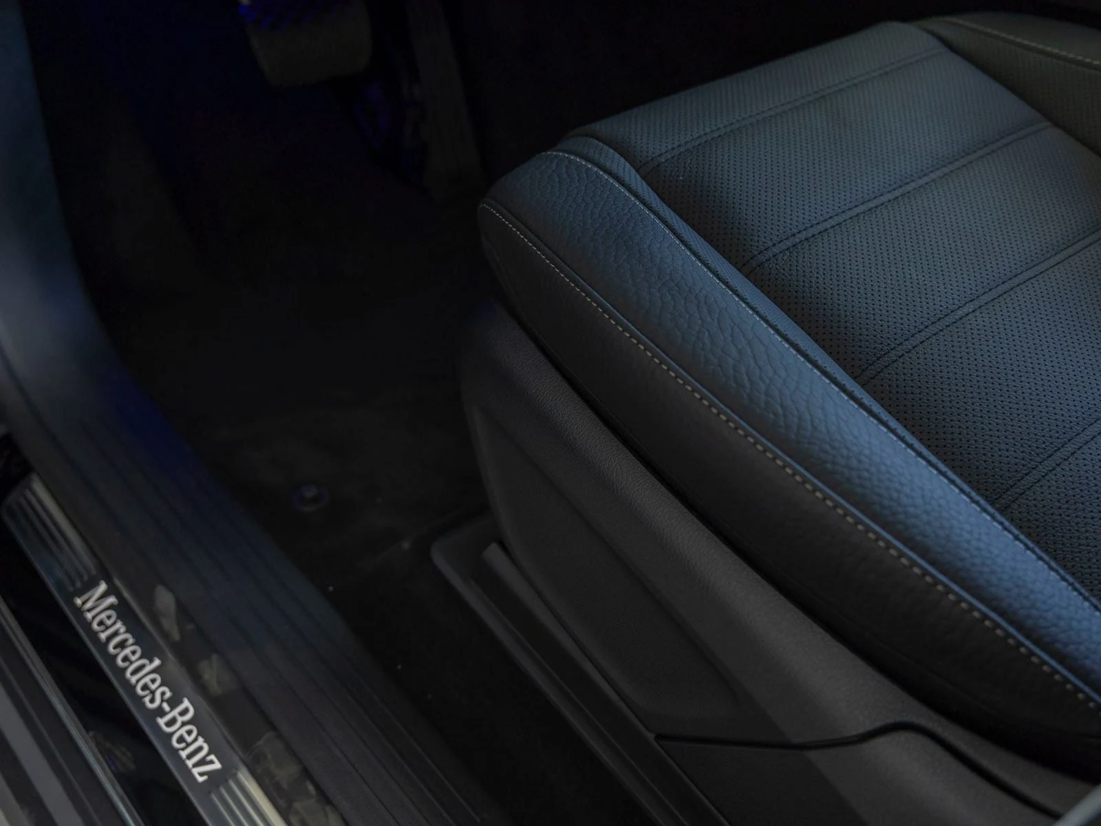 2026 Mercedes-Benz GLS 450 4MATIC (X167), 16/20