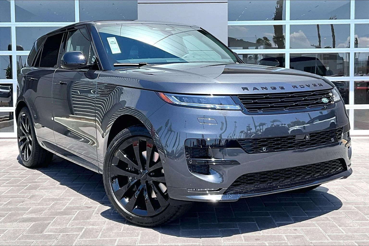 2026 Land Rover Range Rover Sport Dynamic SE (L461), 2/14