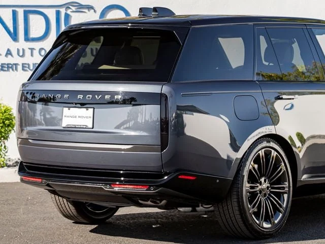 2026 Land Rover Range Rover SE (L460), 7/20