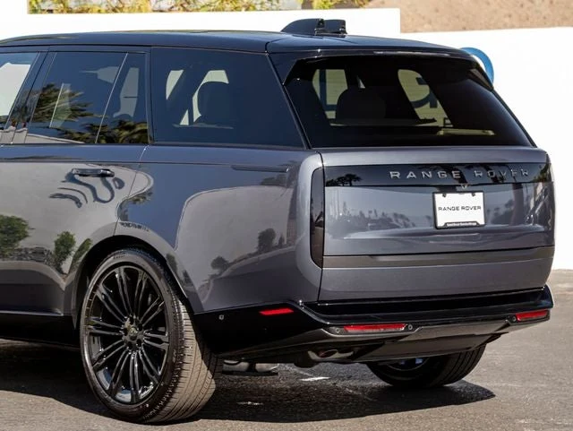 2026 Land Rover Range Rover SE (L460), 10/20