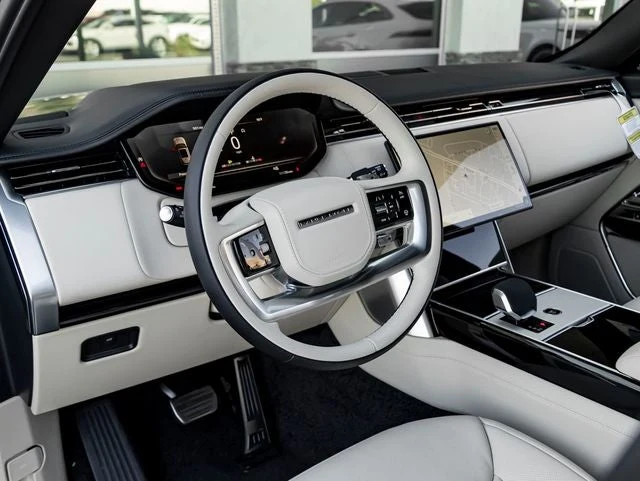 2026 Land Rover Range Rover SE (L460), 16/20