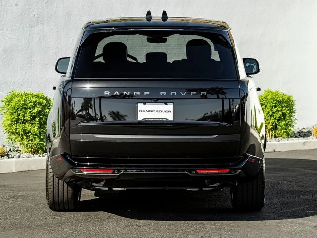 2026 Land Rover Range Rover SE (L460), 8/20