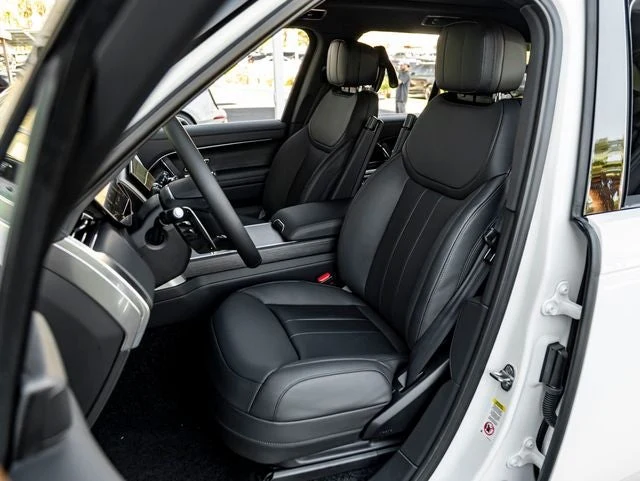 2026 Land Rover Range Rover SE (L460), 13/20