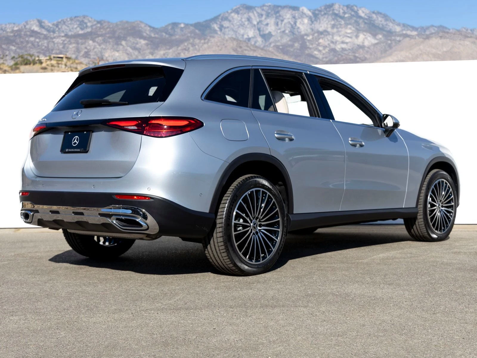 2027 Mercedes-Benz GLC 300 (X254), 8/20